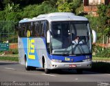 Lis Transportes 2138 na cidade de Salvador, Bahia, Brasil, por Felipe Pessoa de Albuquerque. Número da foto: #:id.
