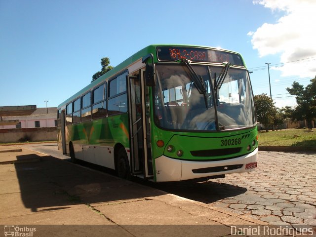 Viação Cidade Brasília 300268 na cidade de Taguatinga, Distrito Federal, Brasil, por Daniel Rodrigues. Número da foto: #1133927.
