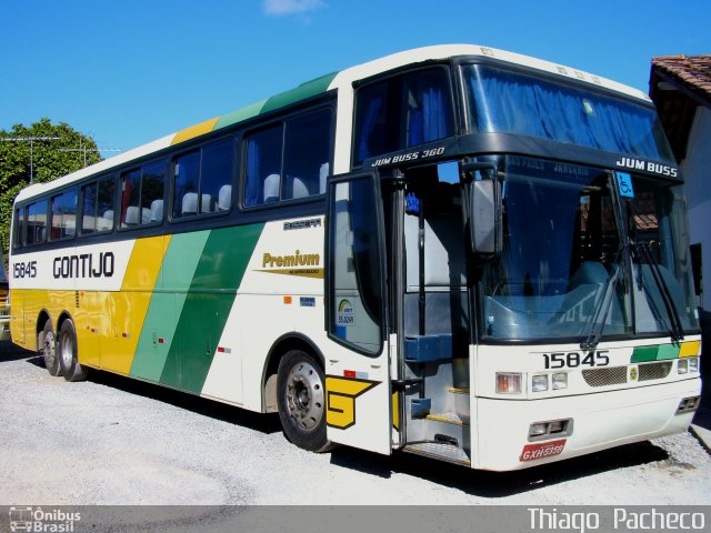 Empresa Gontijo de Transportes 15845 na cidade de Januária, Minas Gerais, Brasil, por Thiago  Pacheco. Número da foto: #1136640.