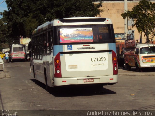 Translitorânea Turística C21050 na cidade de Rio de Janeiro, Rio de Janeiro, Brasil, por André Luiz Gomes de Souza. Número da foto: #1138920.