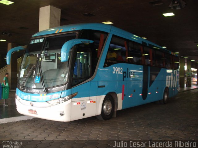 UTIL - União Transporte Interestadual de Luxo 3902 na cidade de Belo Horizonte, Minas Gerais, Brasil, por Julio Cesar Lacerda Ribeiro. Número da foto: #1139354.
