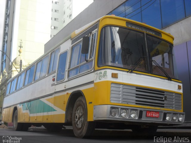 Ônibus Particulares 8669 na cidade de Pelotas, Rio Grande do Sul, Brasil, por Felipe Alves. ID da foto: 1140506.