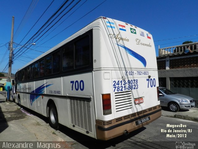 Águia Dourada Turismo  na cidade de Rio de Janeiro, Rio de Janeiro, Brasil, por Alexandre  Magnus. Número da foto: #1210798.