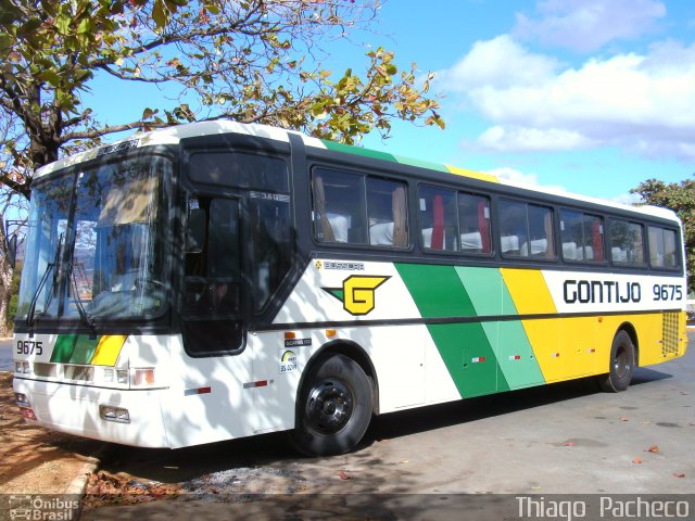 Empresa Gontijo de Transportes 9675 na cidade de Montes Claros, Minas Gerais, Brasil, por Thiago  Pacheco. ID da foto: 1227207.