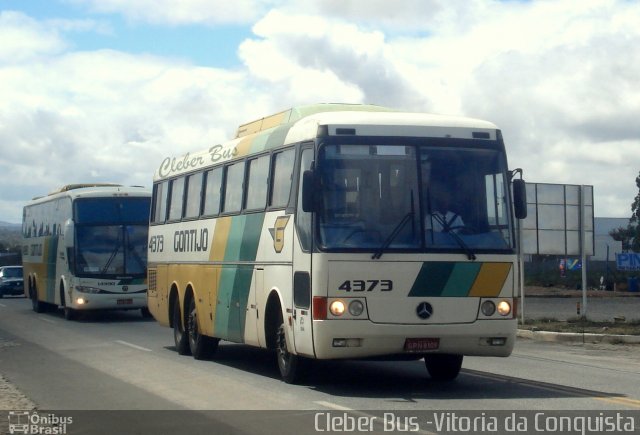 Empresa Gontijo de Transportes 4373 na cidade de Vitória da Conquista, Bahia, Brasil, por Cleber Bus. ID da foto: 1228805.