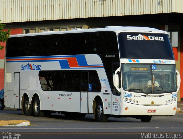 VUSC - Viação União Santa Cruz 2250 na cidade de Santa Cruz do Sul, Rio Grande do Sul, Brasil, por Matheus Etges. Número da foto: #1227655.