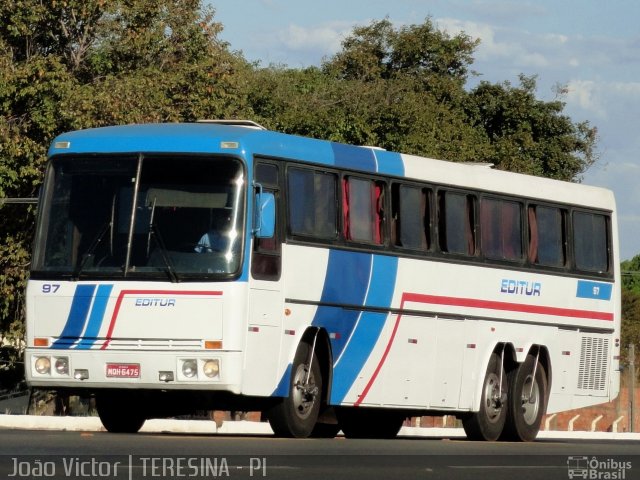 Editur 97 na cidade de Teresina, Piauí, Brasil, por João Victor. ID da foto: 1229758.