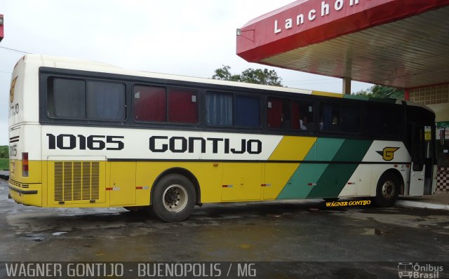 Empresa Gontijo de Transportes 10165 na cidade de Buenópolis, Minas Gerais, Brasil, por Wágner  Gontijo. ID da foto: 1229831.