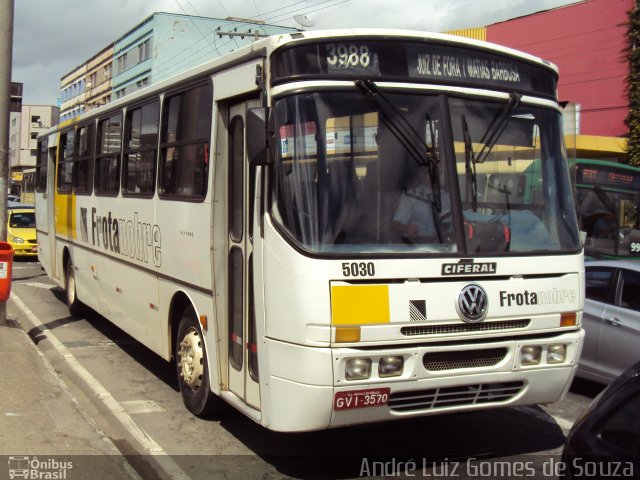 Frotanobre Transporte de Pessoal 5030 na cidade de Juiz de Fora, Minas Gerais, Brasil, por André Luiz Gomes de Souza. ID da foto: 1235512.