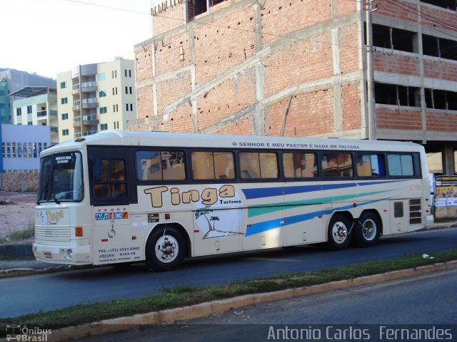 Tinga Turismo 1000 na cidade de João Monlevade, Minas Gerais, Brasil, por Antonio Carlos Fernandes. Número da foto: #1238938.