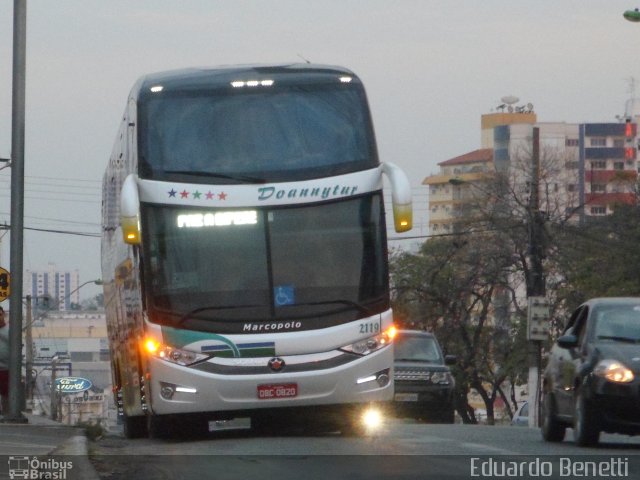 Doannytur 2119 na cidade de Cuiabá, Mato Grosso, Brasil, por Eduardo Benetti . Número da foto: #1240874.