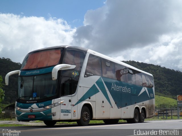 Alternativa Tur 1015 na cidade de Viana, Espírito Santo, Brasil, por Eduardo Benetti . Número da foto: #1242094.