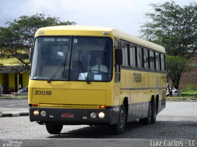 Viação Itapemirim 30019 na cidade de Caruaru, Pernambuco, Brasil, por Luiz Carlos de Santana. ID da foto: 1243988.