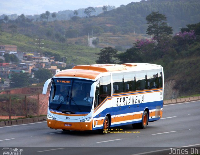 Viação Sertaneja 600 na cidade de Betim, Minas Gerais, Brasil, por Jones Bh. Número da foto: #1244993.