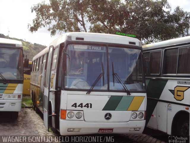 Empresa Gontijo de Transportes 4441 na cidade de Belo Horizonte, Minas Gerais, Brasil, por Wagner Gontijo Várzea da Palma-mg. ID da foto: 1245433.