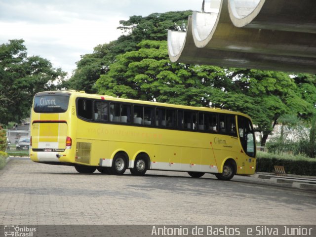 Viação Itapemirim 8091 na cidade de Uberlândia, Minas Gerais, Brasil, por Antonio de Bastos  e Silva Junior. ID da foto: 1247282.