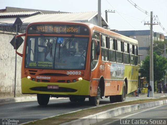 Expresso Luziense > Territorial Com. Part. e Empreendimentos 30082 na cidade de Belo Horizonte, Minas Gerais, Brasil, por Luiz Carlos Souza. Número da foto: #1195942.