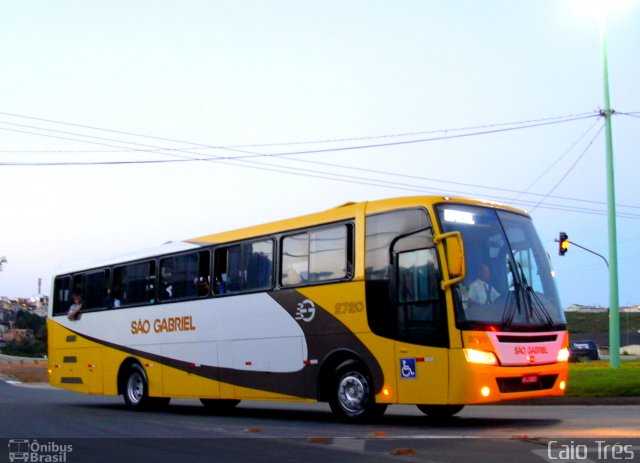 Viação São Gabriel 2720 na cidade de São Mateus, Espírito Santo, Brasil, por Caio Trés. Número da foto: #1249708.