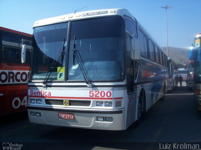 Transportadora Turística Benfica 5200 na cidade de Aparecida, São Paulo, Brasil, por Luiz Krolman. Número da foto: #1198849.