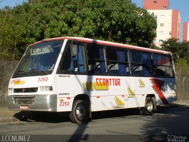 Cconttur 2250 na cidade de São Bernardo do Campo, São Paulo, Brasil, por Luis Nunez. Número da foto: #1197957.