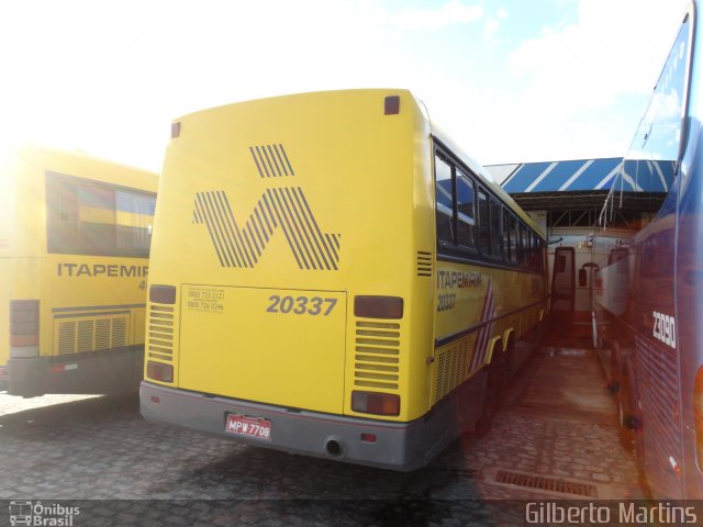 Viação Itapemirim 20337 na cidade de Campos dos Goytacazes, Rio de Janeiro, Brasil, por Gilberto Martins. ID da foto: 1206665.