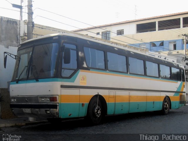 Ônibus Particulares 0450 na cidade de Januária, Minas Gerais, Brasil, por Thiago  Pacheco. ID da foto: 1208181.