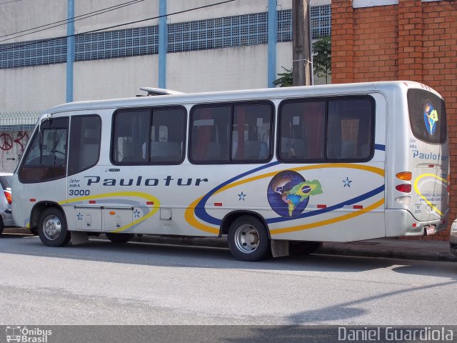 Paulotur Transporte e Turismo 3000 na cidade de Florianópolis, Santa Catarina, Brasil, por Daniel Guardiola. Número da foto: #1253464.