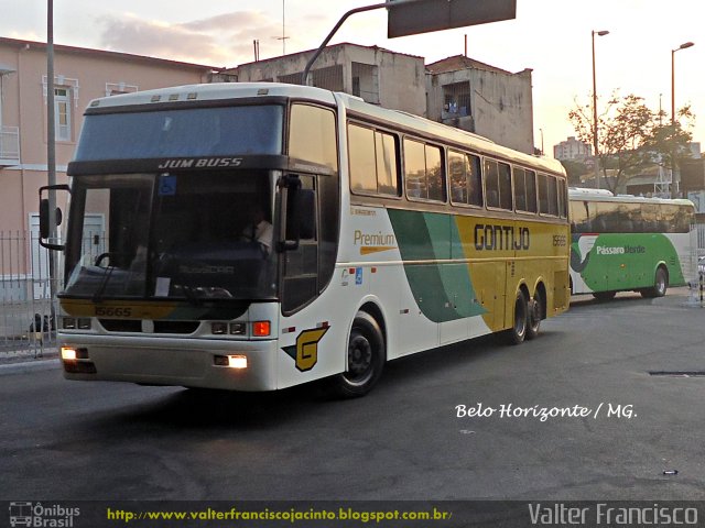 Empresa Gontijo de Transportes 15665 na cidade de Belo Horizonte, Minas Gerais, Brasil, por Valter Francisco. Número da foto: #1275100.