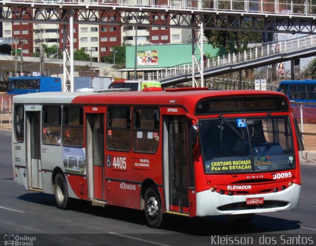 Expresso Luziense > Territorial Com. Part. e Empreendimentos 30095 na cidade de Belo Horizonte, Minas Gerais, Brasil, por Kleisson  dos Santos. Número da foto: #1284157.