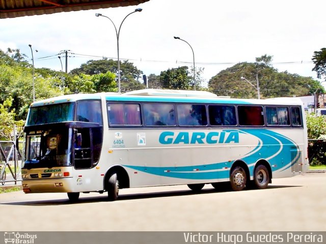 Viação Garcia 6404 na cidade de Maringá, Paraná, Brasil, por Victor Hugo Guedes Pereira. Número da foto: #1283005.