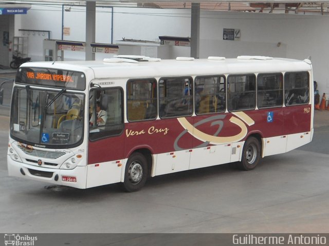 Vera Cruz Transporte e Turismo 1960 na cidade de Araxá, Minas Gerais, Brasil, por Guilherme Antonio. Número da foto: #1285845.