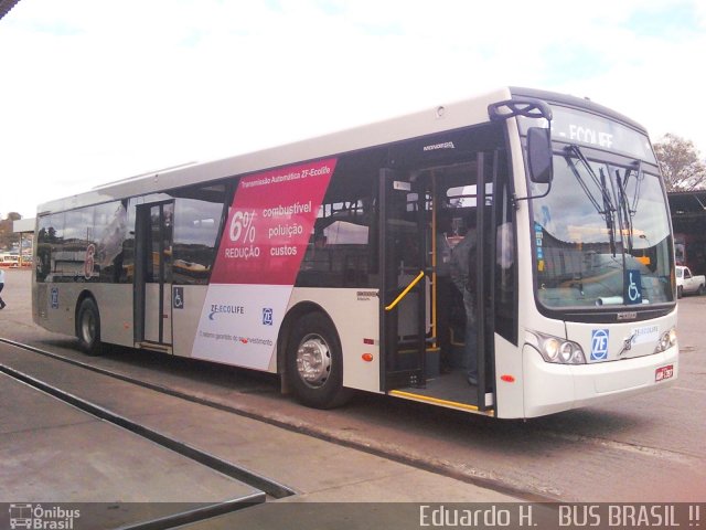 Volvo ZF-Ecolife na cidade de Betim, Minas Gerais, Brasil, por Lucas Henrique . ID da foto: 1285147.