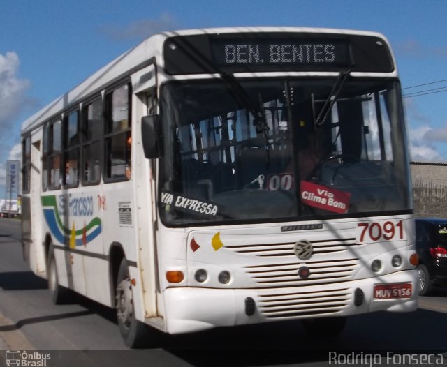 Empresa São Francisco 7091 na cidade de Maceió, Alagoas, Brasil, por Rodrigo Fonseca. Número da foto: #1285316.
