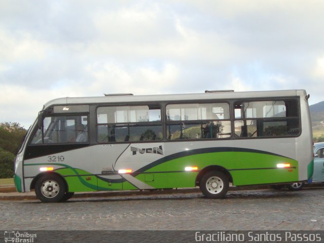 Turin Transportes 3210 na cidade de Ouro Preto, Minas Gerais, Brasil, por Graciliano Santos Passos. Número da foto: #1288742.