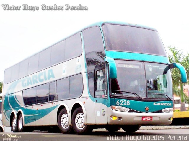 Viação Garcia 6228 na cidade de Londrina, Paraná, Brasil, por Victor Hugo Guedes Pereira. Número da foto: #1291371.