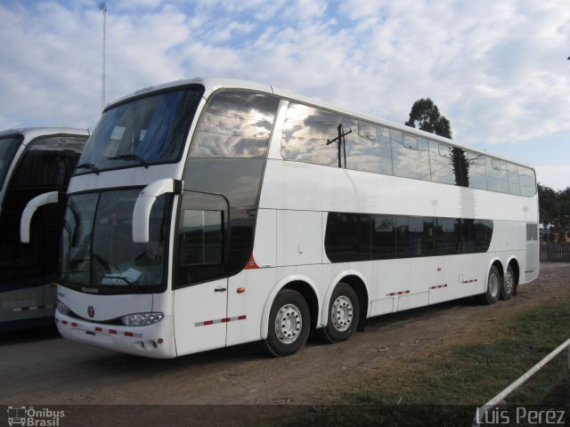 Marcopolo  na cidade de , por Douglas Alvim. Número da foto: #1254816.