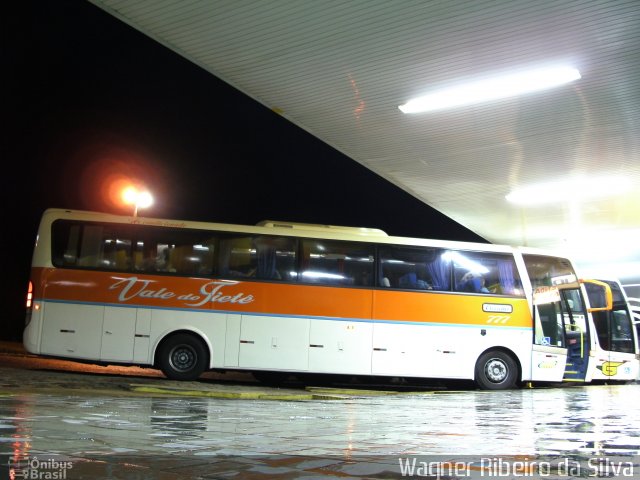 Viação Vale do Tietê 777 na cidade de Camanducaia, Minas Gerais, Brasil, por Wagner Ribeiro da Silva. Número da foto: #1255555.
