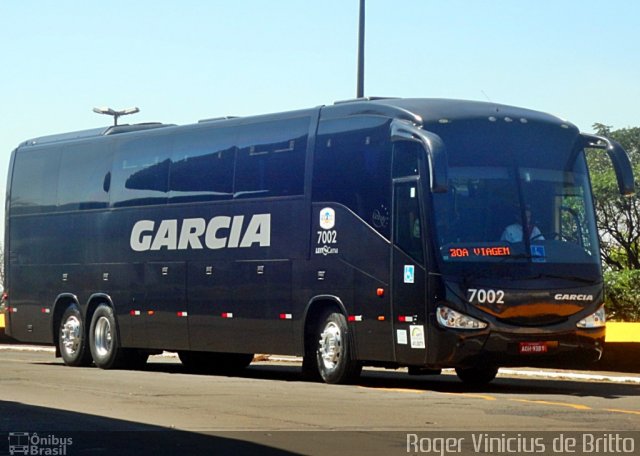 Viação Garcia 7002 na cidade de Londrina, Paraná, Brasil, por Roger Vinicius de Britto. ID da foto: 1295512.