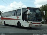 Empresa de Ônibus Pássaro Marron 5723 na cidade de Cruzeiro, São Paulo, Brasil, por Jhonatan Diego da Silva Trevisan. Número da foto: #:id.