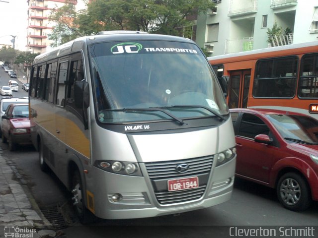 JC Transportes SN na cidade de Santa Maria, Rio Grande do Sul, Brasil, por Cleverton Schmitt. Número da foto: #1256875.