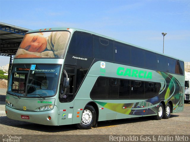 Viação Garcia 7010 na cidade de Londrina, Paraná, Brasil, por Reginaldo Gas. Número da foto: #1315169.