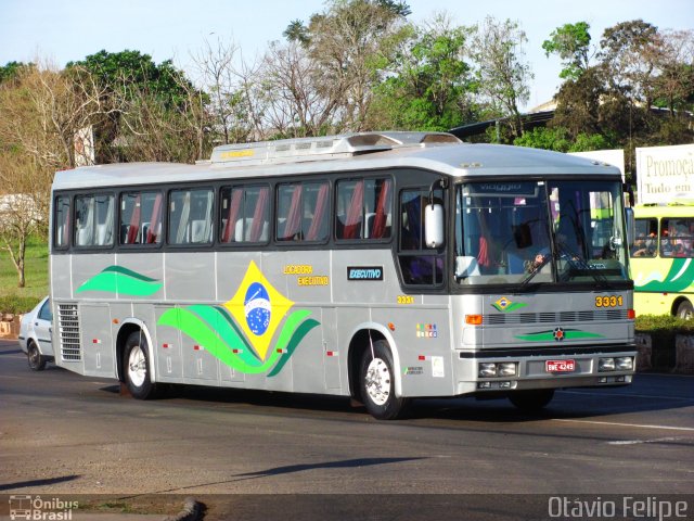 Ônibus Particulares 3331 na cidade de Foz do Iguaçu, Paraná, Brasil, por Otavio Felipe Balbinot. ID da foto: 1261601.