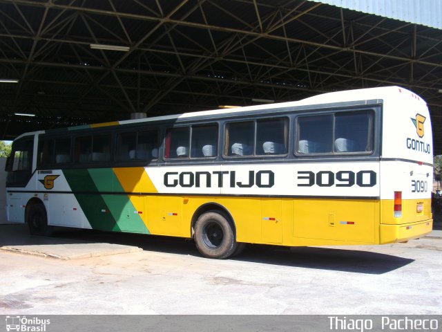 Empresa Gontijo de Transportes 3090 na cidade de Januária, Minas Gerais, Brasil, por Thiago  Pacheco. ID da foto: 1261663.