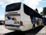 Empresas de Transportes Santana e São Paulo 2070 na cidade de Maragogipe, Bahia, Brasil, por Mairan Santos. Número da foto: #:id.