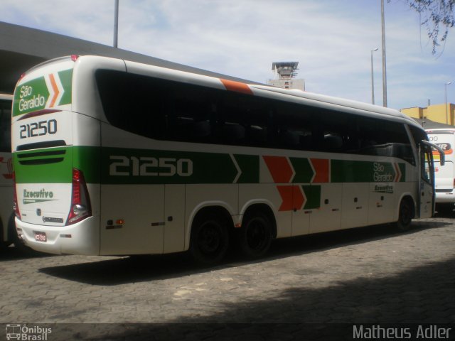 Cia. São Geraldo de Viação 21250 na cidade de Belo Horizonte, Minas Gerais, Brasil, por Matheus Adler. Número da foto: #1265631.