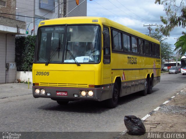 Viação Itapemirim 20505 na cidade de Caruaru, Pernambuco, Brasil, por Almir Correia. ID da foto: 1265943.