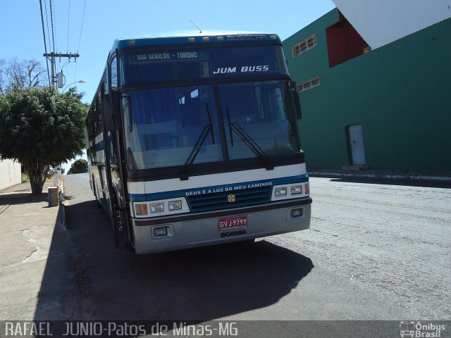 Expresso São Geraldo 2500 na cidade de Patos de Minas, Minas Gerais, Brasil, por RAFAEL  JUNIO FONSECA. Número da foto: #1267880.